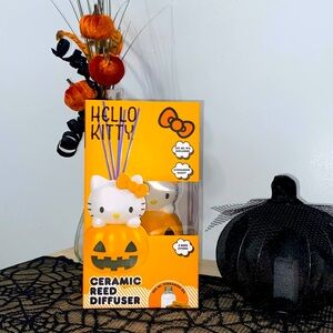 Hello Kitty Jack-O’-Lantern Halloween Ceramic Diffuser NWT